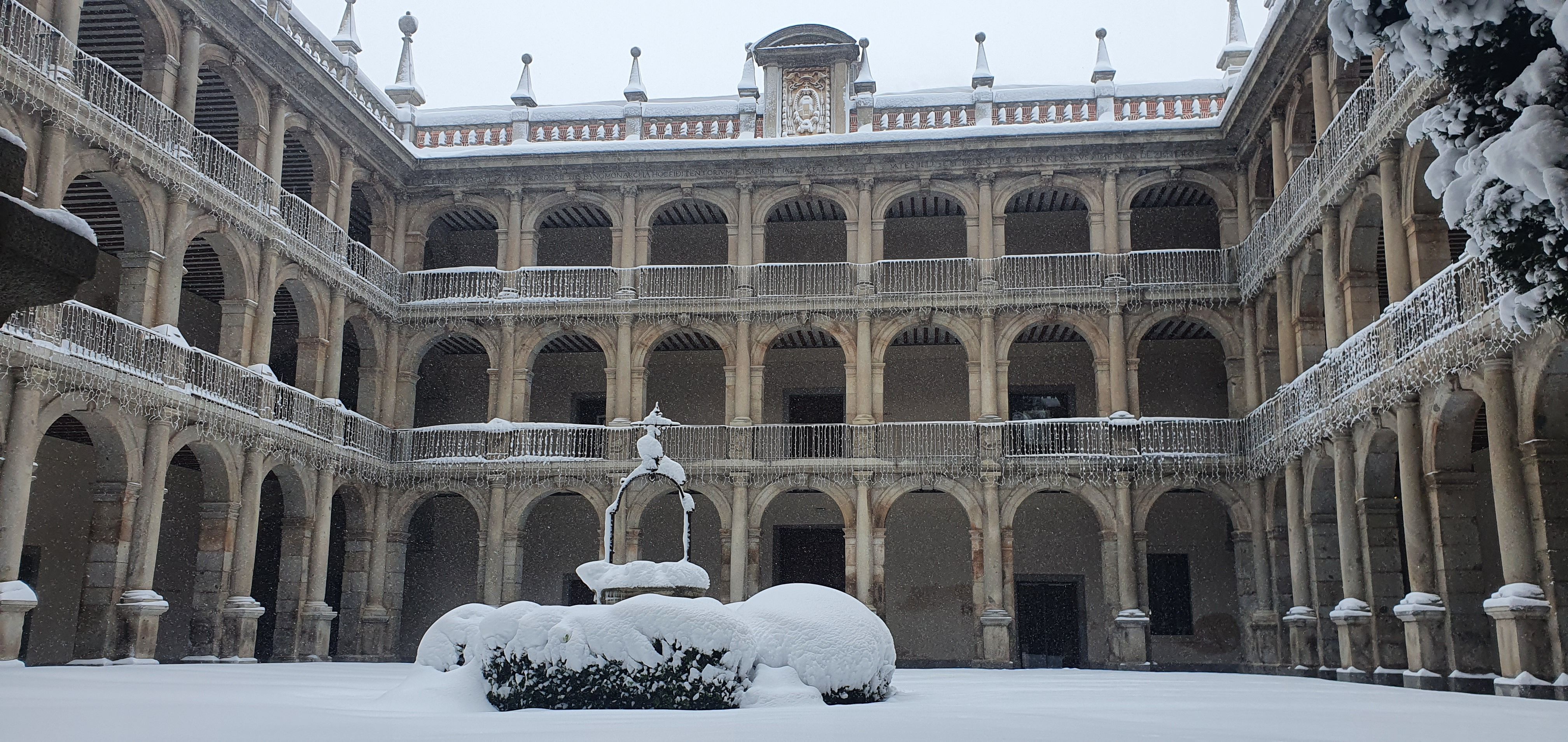 Patio de Santo Tomás de Villanueva