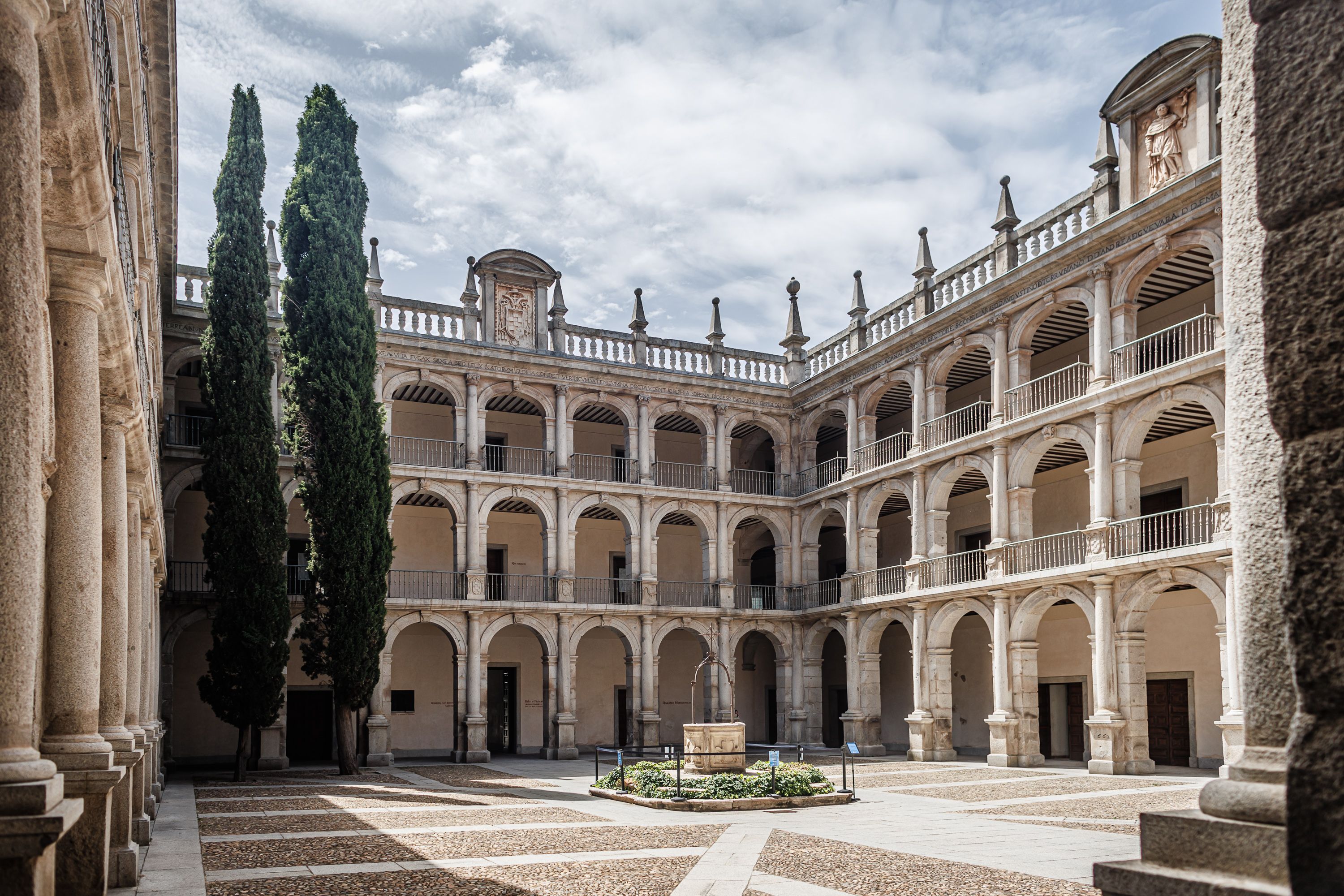 Patio de Santo Tomás de Villanueva