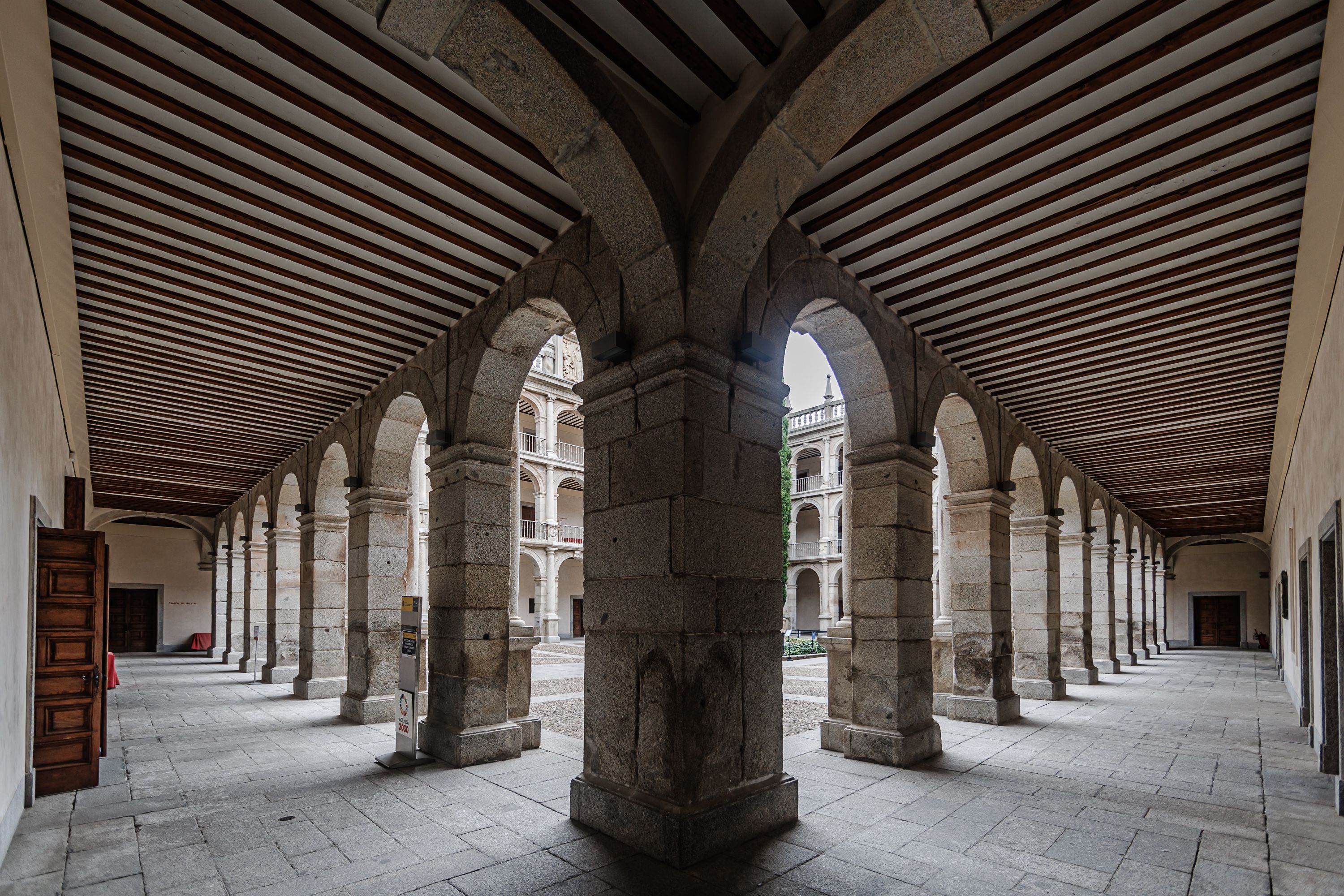 Patio de Santo Tomás de Villanueva